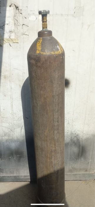 Кислородный баллон продам