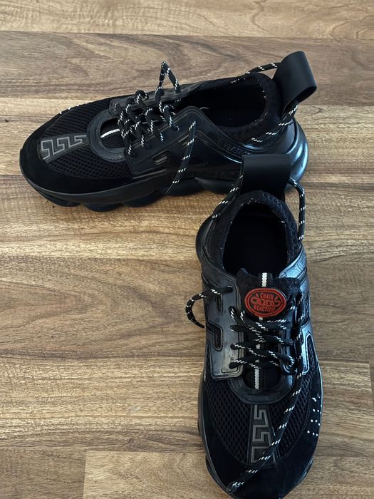 Versace Chain Reaction Black