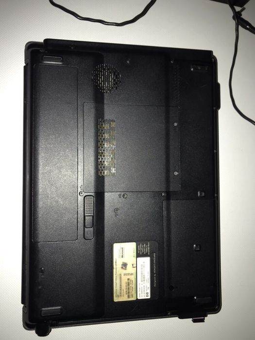 Лаптоп HP Compaq Presario C700