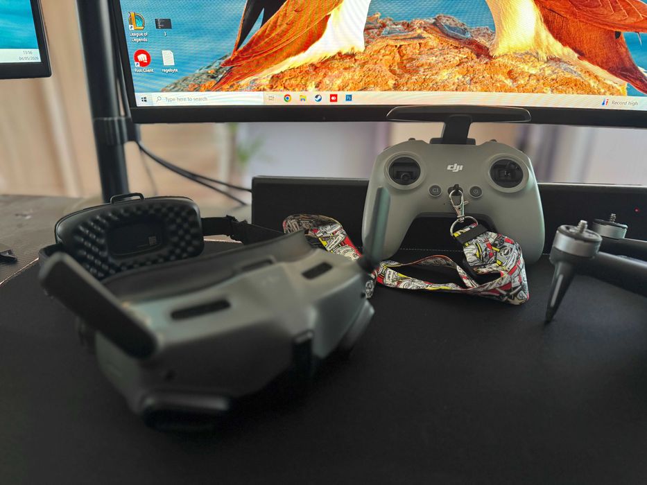 Setup complet Drona Digitala DJI FPV - Integra, controller, 3 baterii
