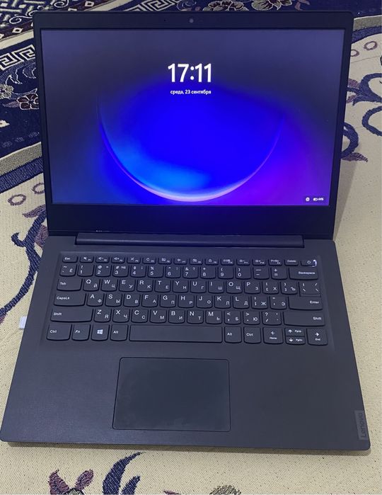 Ноутбук Lenovo..