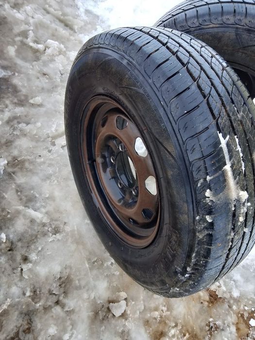 Шины и диск  на уаз