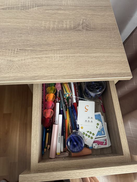 Mobila , Birou de lemn de vanzare  Nou nout nefolosit