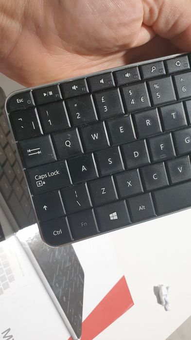 Tastatura Microsoft Wedge Mobile Keyboard Bluetooth