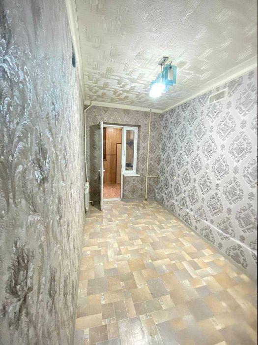 Қўйлиқ 1-массивда 3 хоналик квартира Матонат метрога якин без маклера