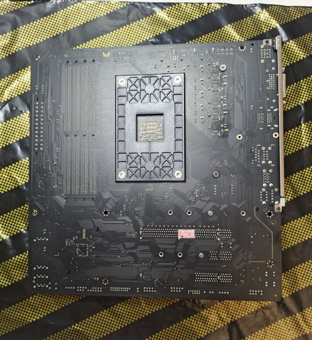 Мат платы AM4 B550M Aorus Elite