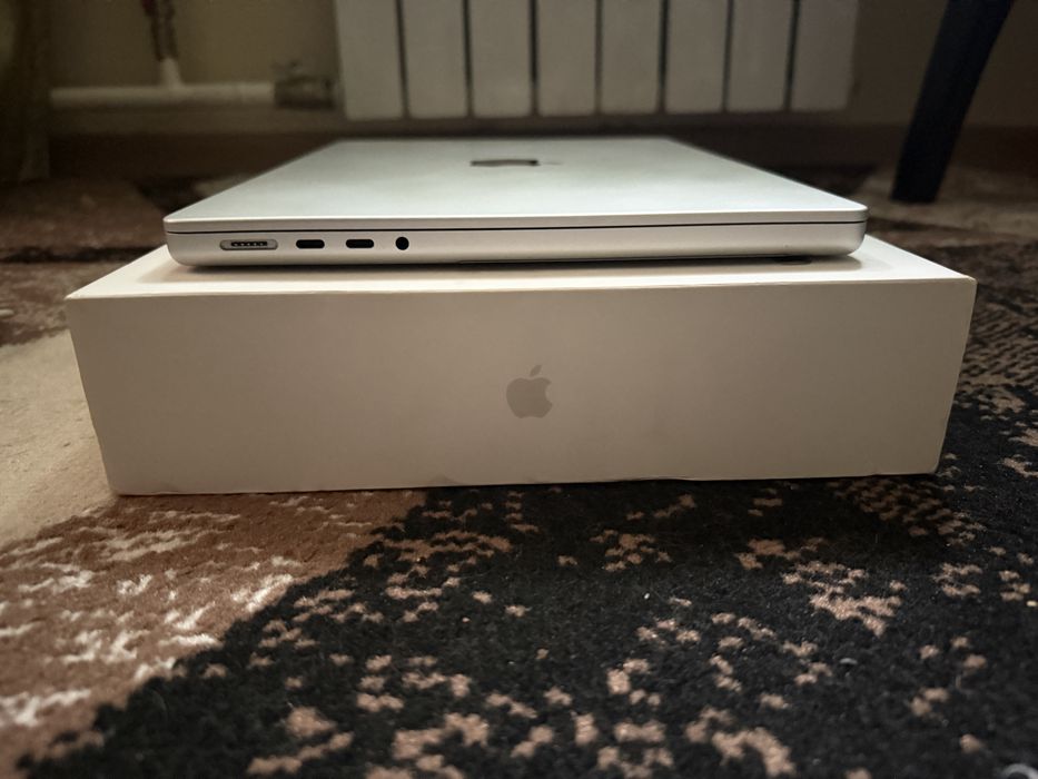 Ноутбук MacBook Pro 14 M3 Pro 18/512
