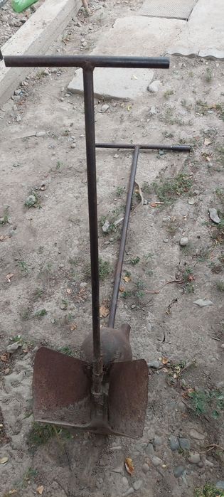 Продам ручной окучник,срочно