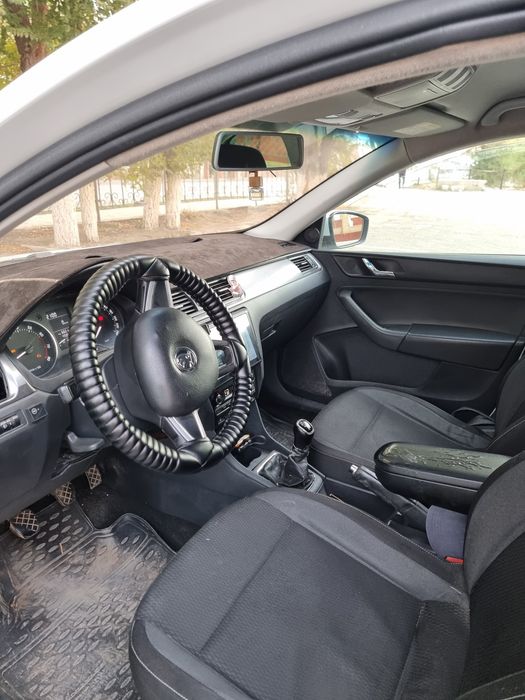 Шкода рапид 2014 газ бенз