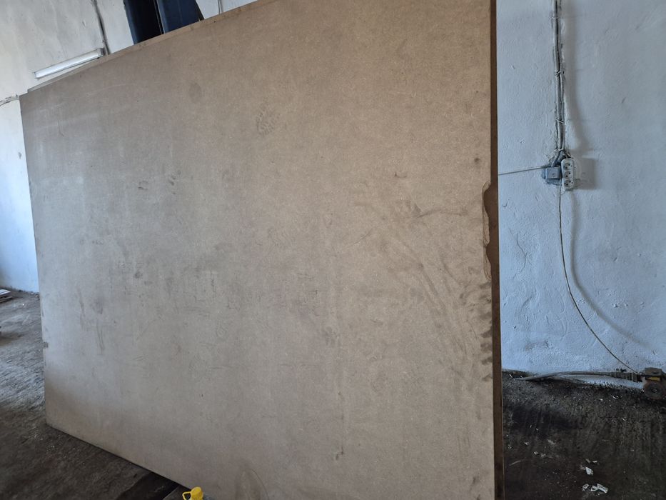 Продам ДВП 2 штуки