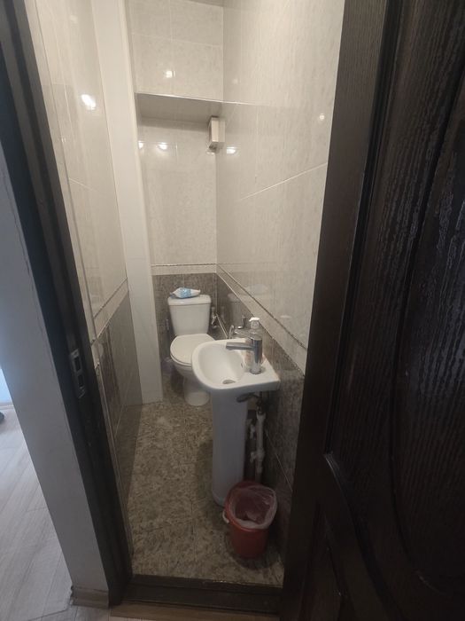 Продаётся Квартира на ц5 напротив монумента мужества около Monday otel