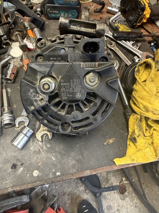 Mercedes CLK 209 2003 г. 1.8 компресор НА ЧАСТИ