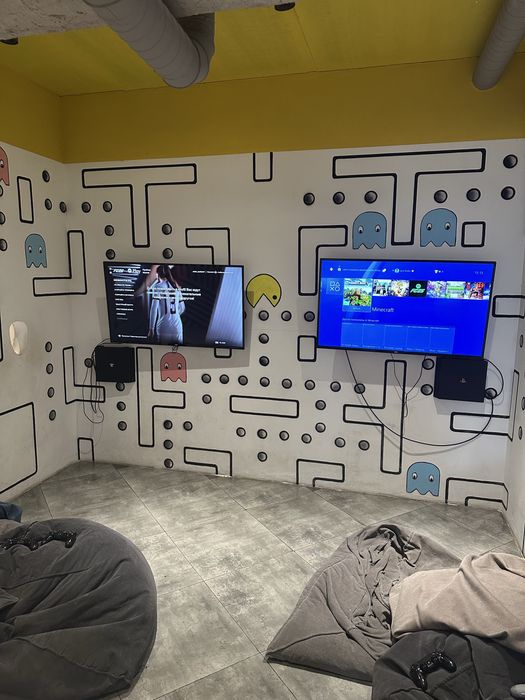 Продаётся действующее ивент-агентство с площадкой