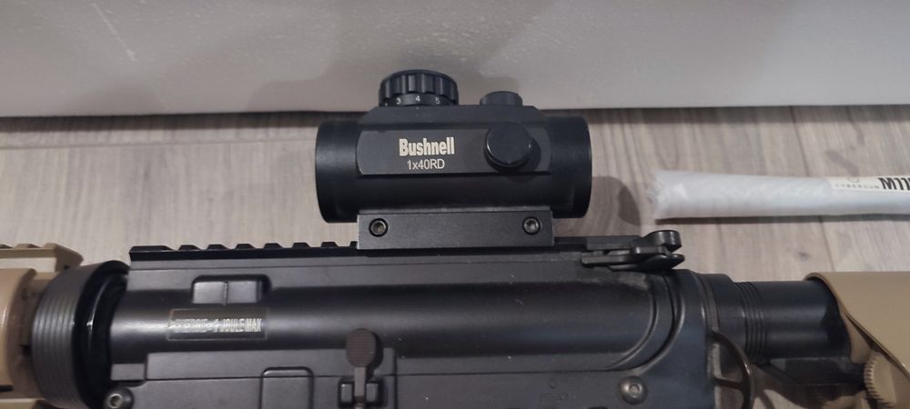 Airsoft Cybergun Colt M4A1 Carbine автомат