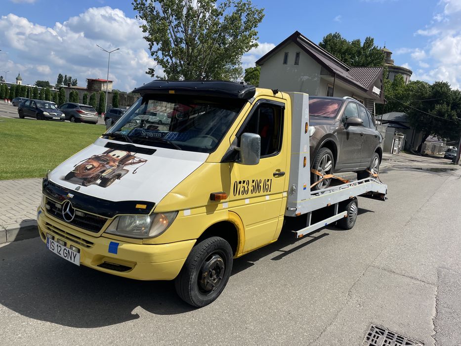 Tractari auto non-stop  asistenta rutiera