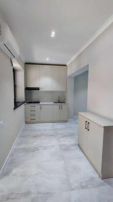 Сдам в аренду новый офис , Ю-А 18 в доль дор, есть подвал 2×6