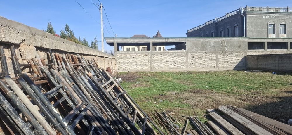 Durmon 5-savxozda 6 sotix yer sotiladi