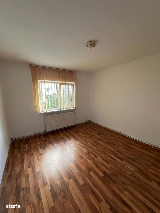 Preț redus! Apartament 2 camere 54 mp, decomandat, et. 3