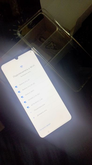 Продам телефон новый