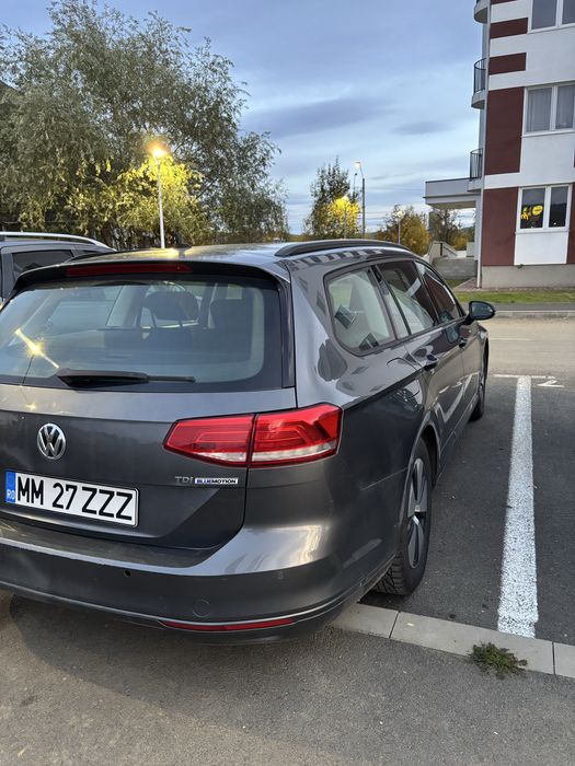 VW Passat B8 1.6 TDI 120 CP • Break • 6 Trepte • Navi • Pilot Automat