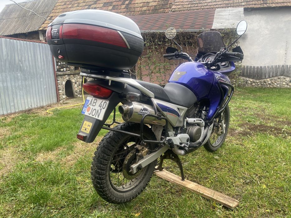 Honda Transalp XL650v