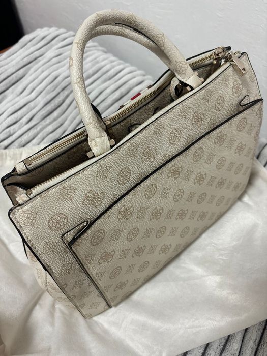 Оригинальная сумка GUESS Nelka