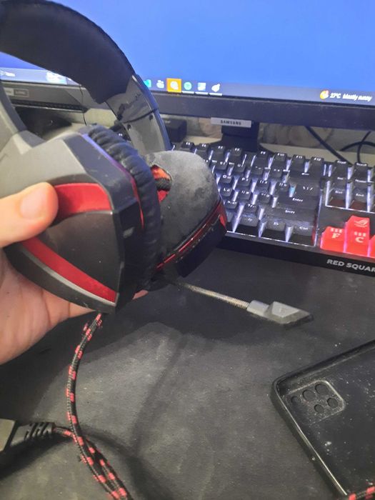 Наушники Bloody Gaming.