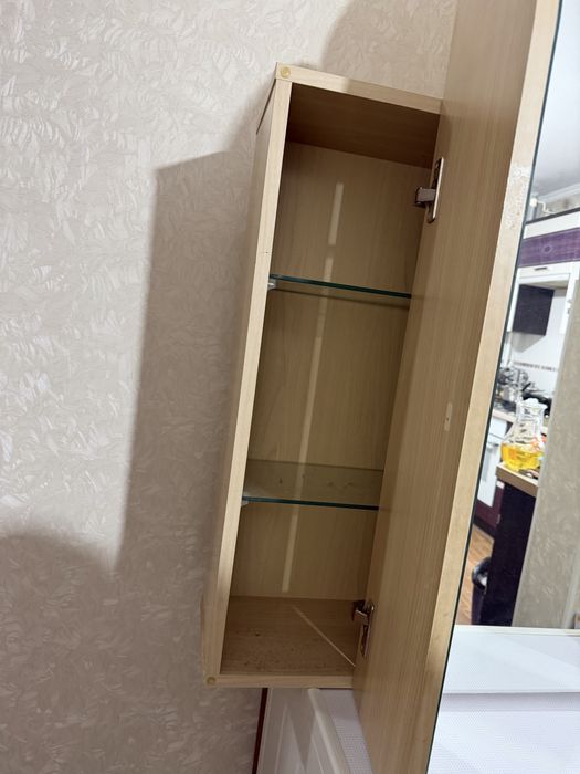 Продам туалетный стол