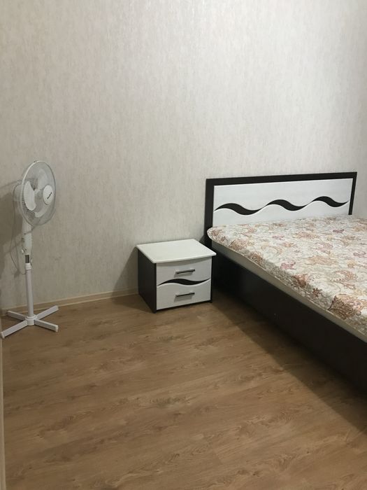 Сдам евродвушку по Б. Момышулы