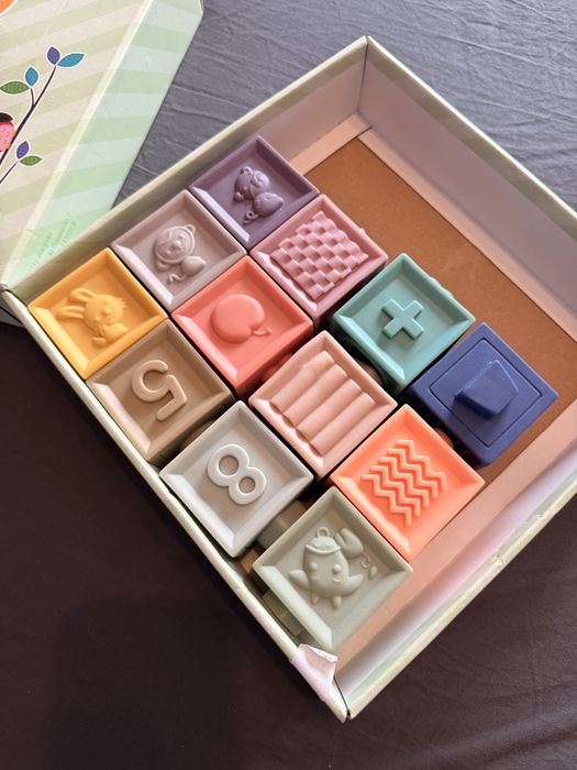 Сет играчки за бебе-дете