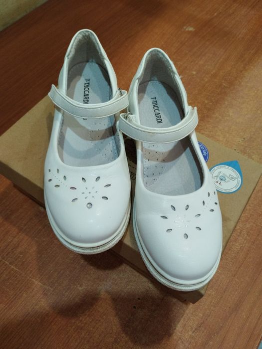 Продам туфли балетки в отличном состоянии