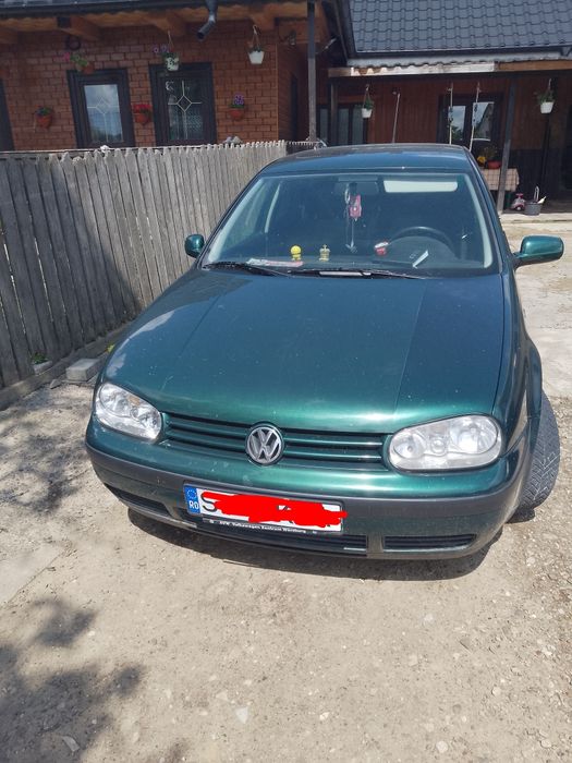 Vând golf 4 1,4 benzina