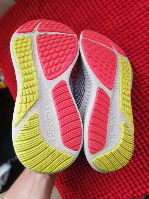 Adidași New Balance nr 37