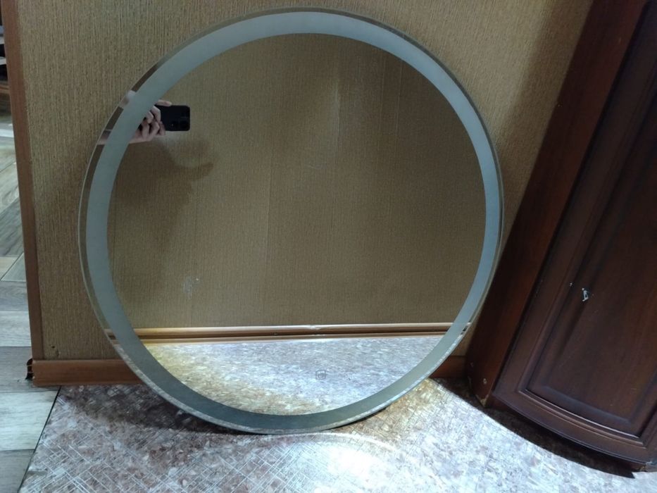 Зеркало продам срочно