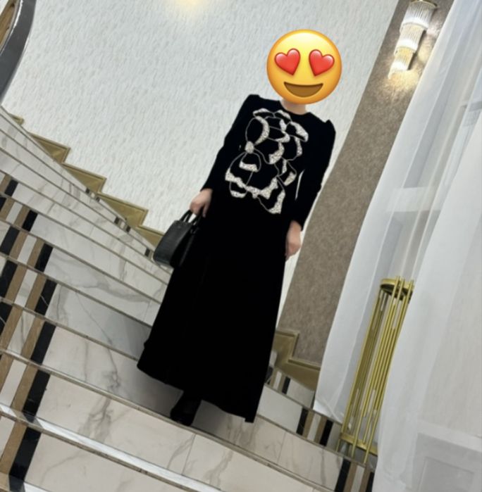 Продам платье ( бархат)