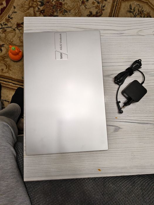 Мощный ноутбук Asus 10 ядер.