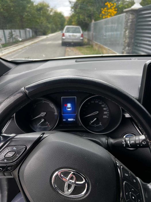 TOYOTA C-HR 2018 — imagine 5