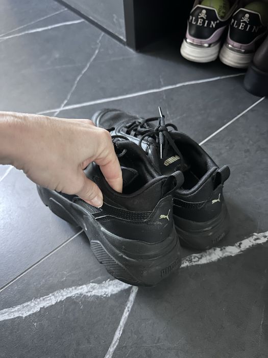 Кроссовки adidas