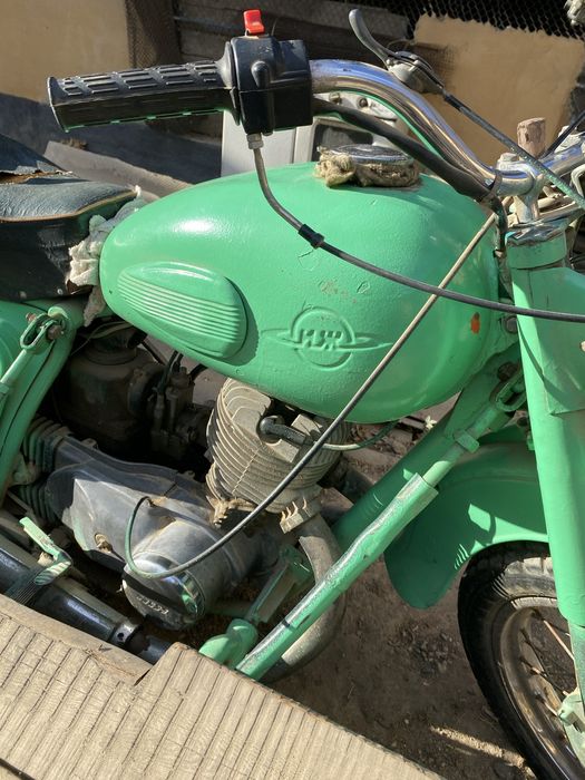 Мотоцикл Иж планета