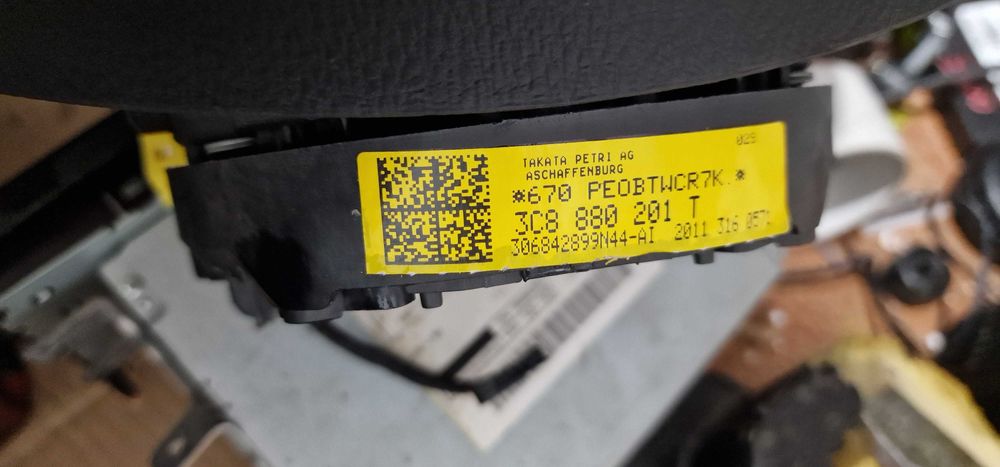 Airbag Volan Vw Passat CC B7 B6 2011 cod 3C8880201T