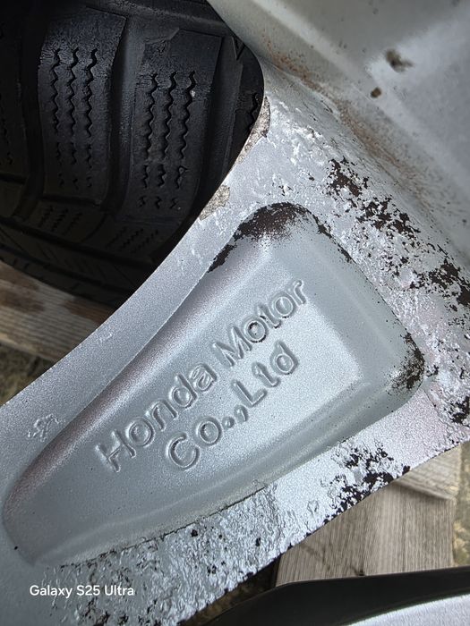 Лети джанти 17ки 5х114.3 Honda + зимни гуми 225/65/17 Toyo