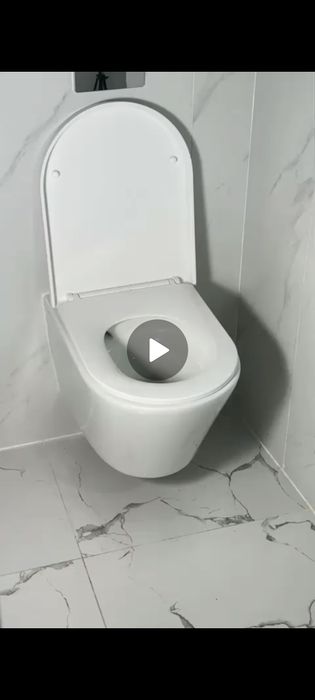 Инсталляция с хорошим унитазом