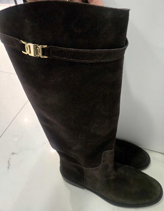 Велувени ботуши в кафяво