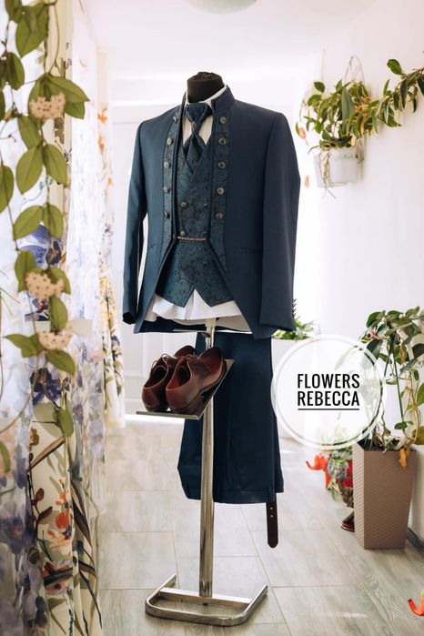 Manechin rochie de mireasa si manechin costum mire