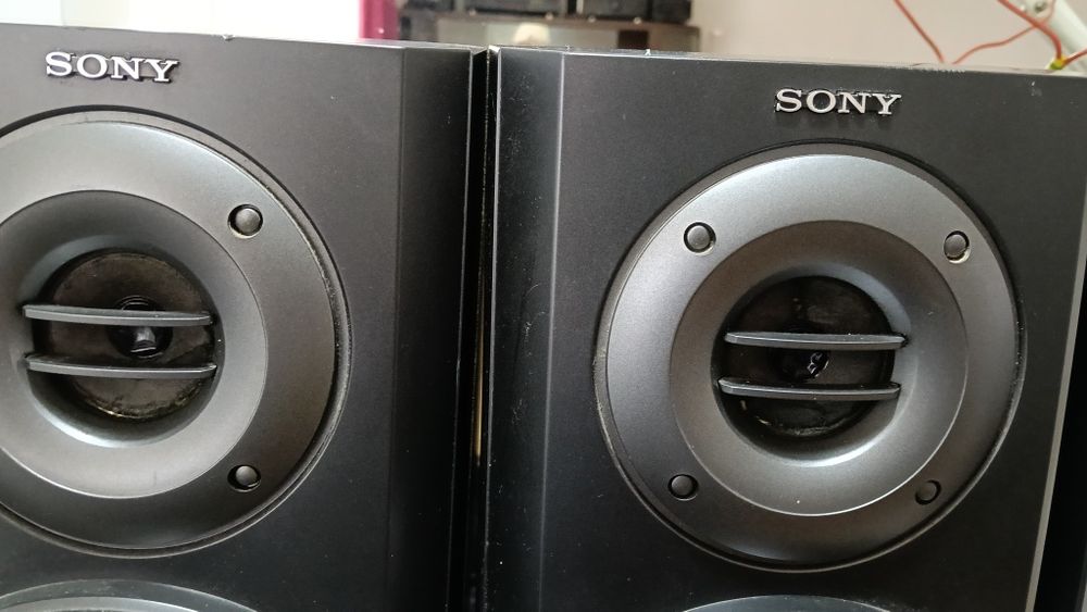 Boxe Sony SS -rg30 de 60w pe 6 ohmi