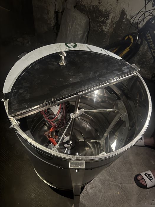 Centrifuga miere