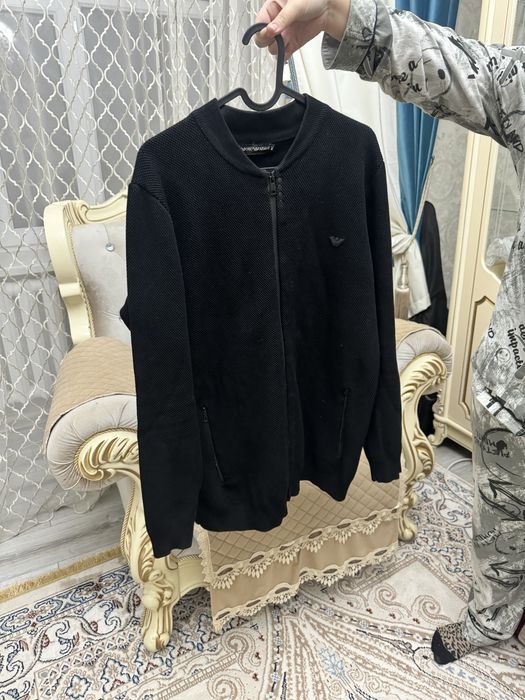 Продам кофты в отличном состояний