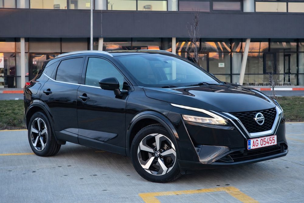 Nissan Qashqai Tecna / 1.3 Benzină Mild Hybrid / Panoramic / Full