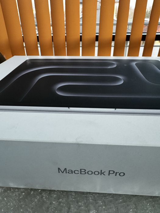 Apple MacBook Pro 16 2024 M4 Pro 512GB 48GB Ram SIGILAT