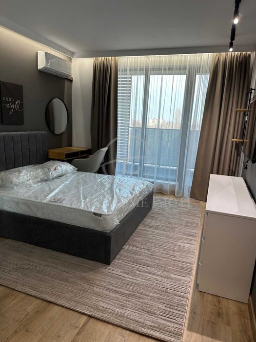 Продава се Двустаен апартамент в Пловдив, Център - 84 кв.м за 1518 €/кв.м - Снимка #4